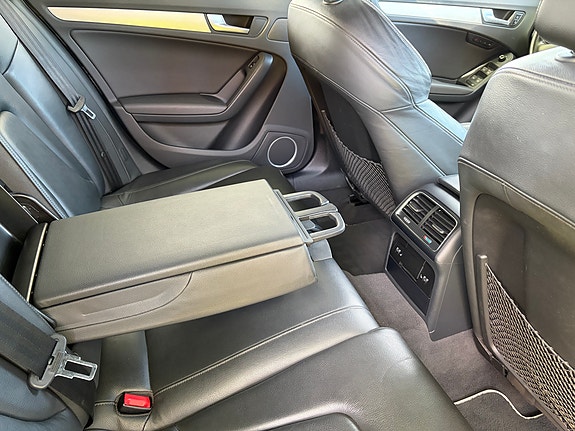 Audi A4 allroad 10 of 19