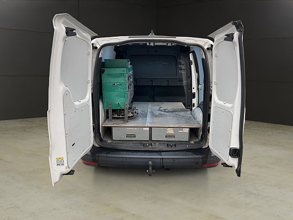 Volkswagen Caddy 11 of 30