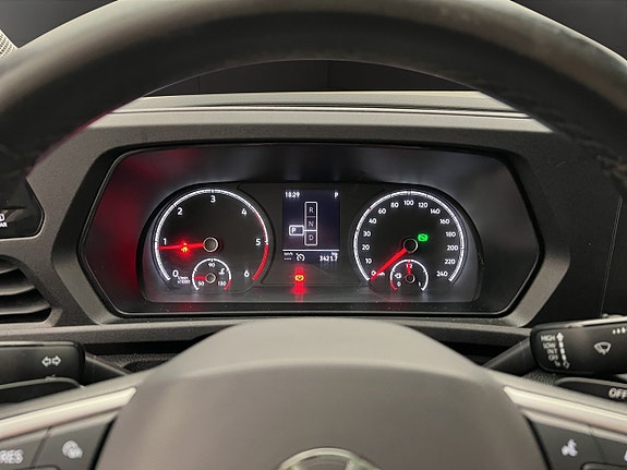 Volkswagen Caddy 19 of 30