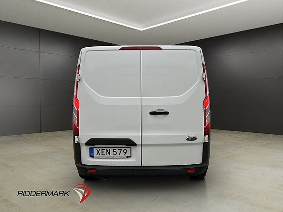 Ford Transit Custom 8 of 28