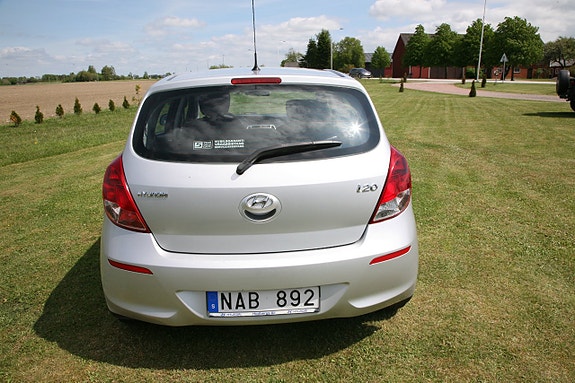 Hyundai i20 7 of 30