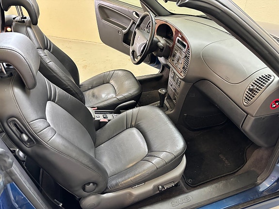 Saab 9-3 16 of 23