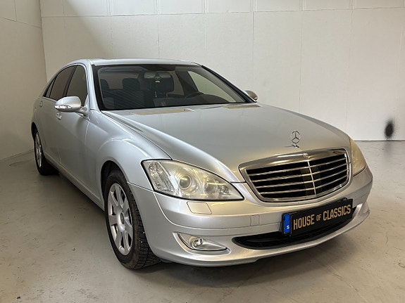 Mercedes-Benz S350 4 of 5