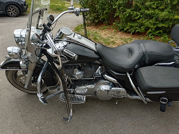 Harley-Davidson Road King Classic 3 of 5