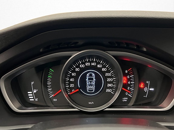 Volvo V40 16 of 30