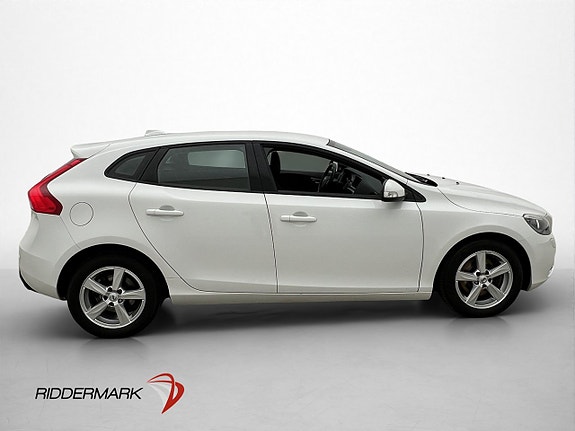 Volvo V40 9 of 30