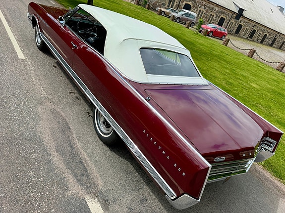 Buick Electra 13 of 27