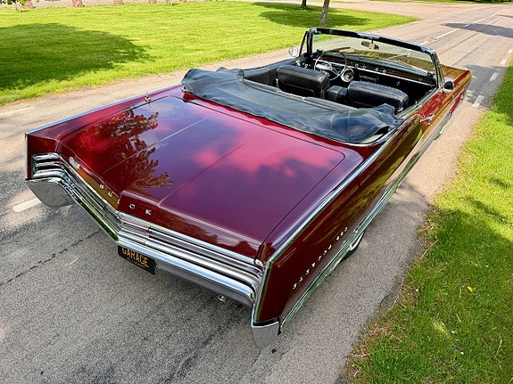 Buick Electra 9 of 27