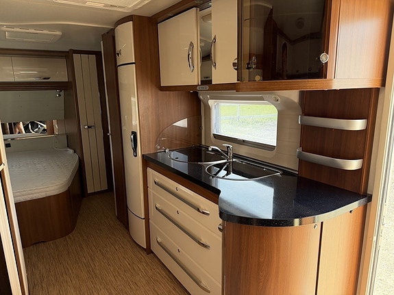 Hobby Premium 650 UKFe Barnkammare Mover Förtält Alde 7 of 19