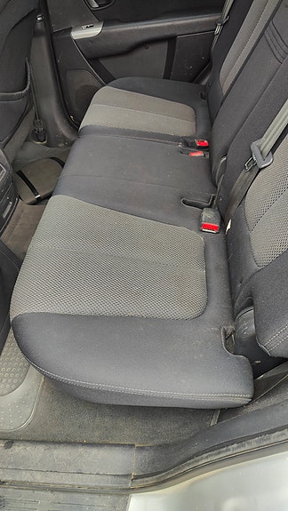Hyundai Santa Fe 4 of 4