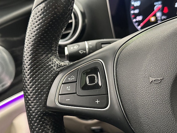 Mercedes-Benz E220 d 30 of 30