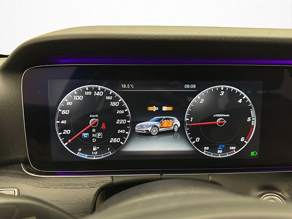 Mercedes-Benz E220 d 21 of 30