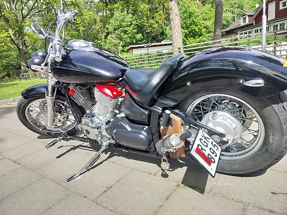 Yamaha XVS1100A 2 of 5