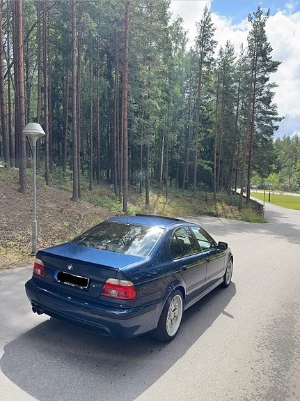 BMW 540i 14 of 25