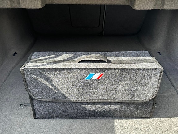 BMW 540i 23 of 25