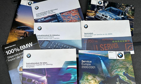 BMW 540i 20 of 25