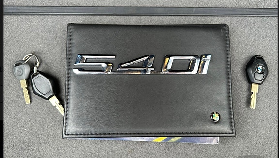 BMW 540i 22 of 25
