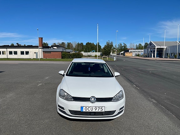 Volkswagen Golf VII 20 of 22