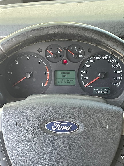 Ford Transit 2 of 5