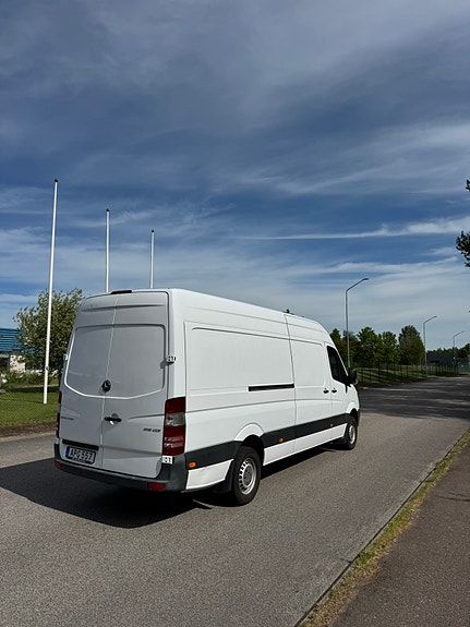 Mercedes-Benz Sprinter 316 3 of 5