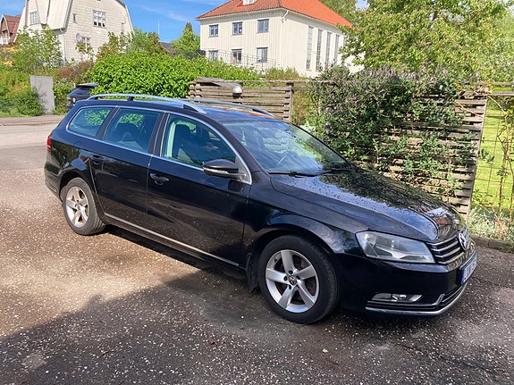 Volkswagen Passat 3 of 5