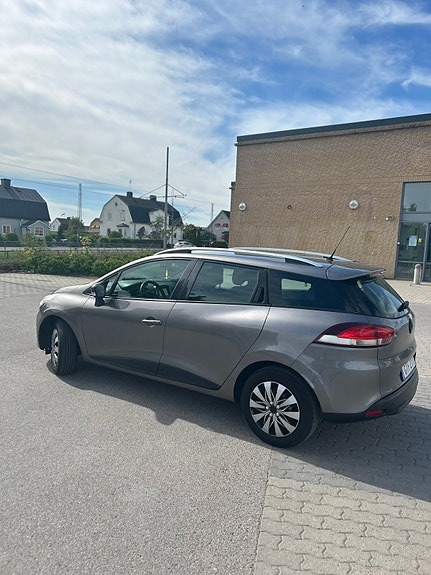 Renault Clio 2 of 5