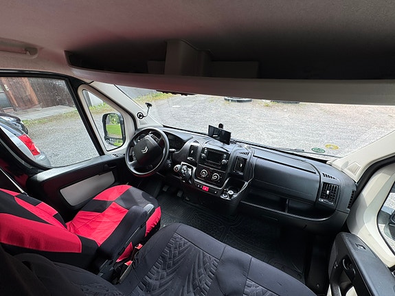 Citroen Jumper 2018/2019 L4H3 Campervan Husbil 12V och 230V 6 of 24