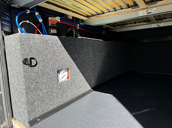 Citroen Jumper 2018/2019 L4H3 Campervan Husbil 12V och 230V 16 of 24