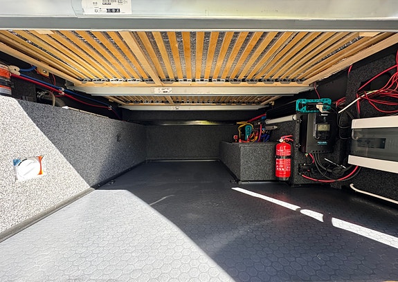 Citroen Jumper 2018/2019 L4H3 Campervan Husbil 12V och 230V 14 of 24