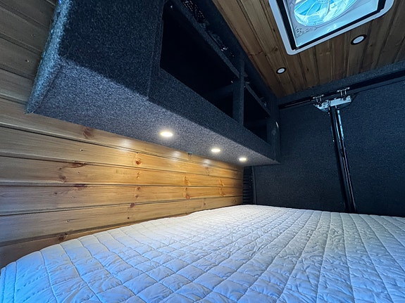 Citroen Jumper 2018/2019 L4H3 Campervan Husbil 12V och 230V 22 of 24