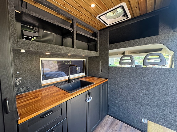 Citroen Jumper 2018/2019 L4H3 Campervan Husbil 12V och 230V 20 of 24