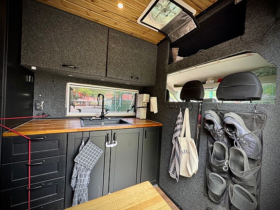 Citroen Jumper 2018/2019 L4H3 Campervan Husbil 12V och 230V 4 of 24