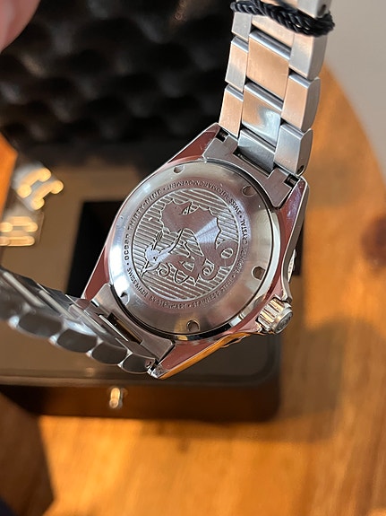 Product image 8 of 8