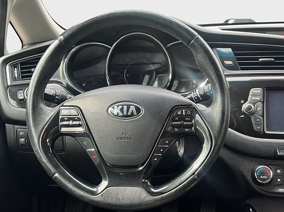 Kia Ceed 8 of 12