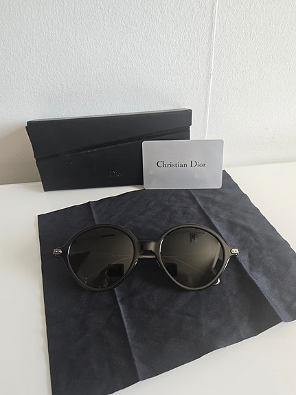 Product image 16 of 17