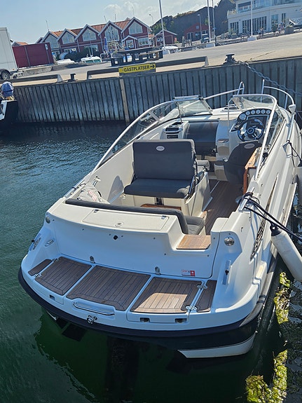 Askeladden C6 – MerCruiser 4.3 MPI V6 – mycket fint skick 2 of 4