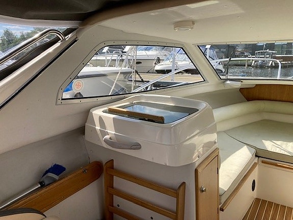 Flipper 666 HT -05 Volvo Penta D3 190 hk Diesel 10 of 10