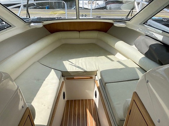 Flipper 666 HT -05 Volvo Penta D3 190 hk Diesel 5 of 10