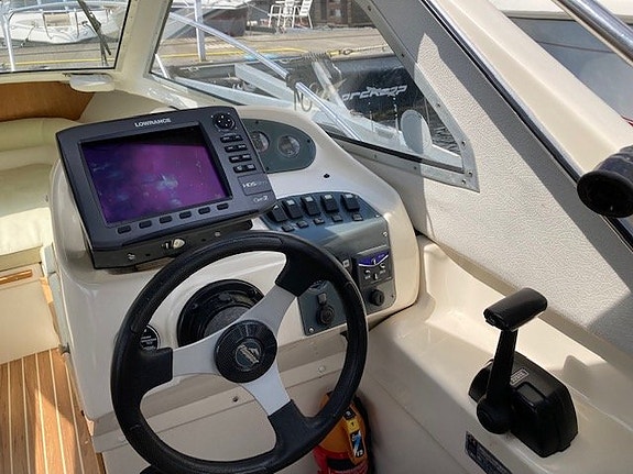Flipper 666 HT -05 Volvo Penta D3 190 hk Diesel 8 of 10