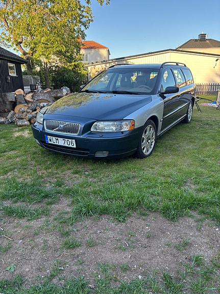Brugt Volvo V70 2.5