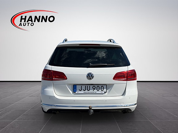 Volkswagen Passat 4 of 5