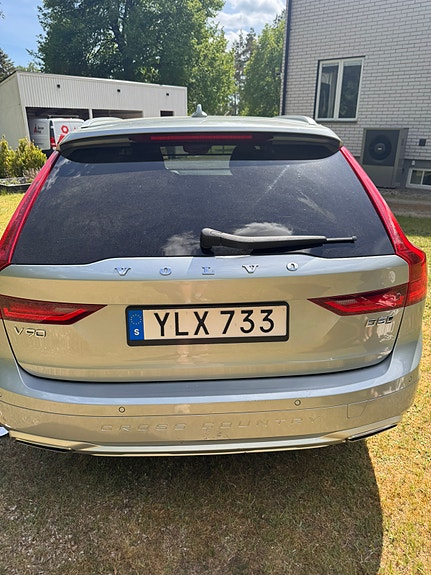 Volvo V90 Cross Country 9 of 9