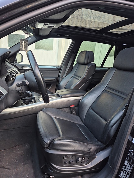 BMW X5 6 of 6