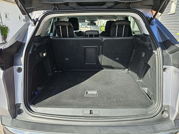 Peugeot 3008 5 of 5