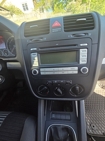 Volkswagen Golf V 20 of 30