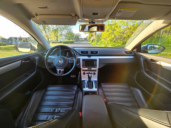 Volkswagen Passat Alltrack 5 of 5
