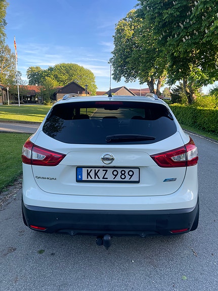 Nissan Qashqai 2 of 5
