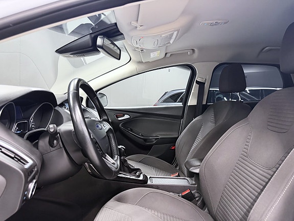 Ford Focus 5 of 11