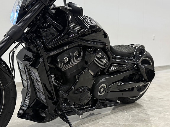 Harley-Davidson VRSCDX Night Rod Special 1.3 | Unik 7 of 16
