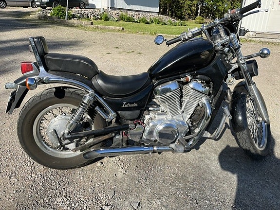 Suzuki VS 750 GLF - Intruder 3 of 5
